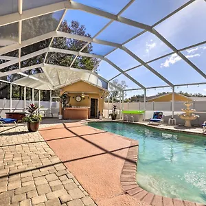 Holiday home Cozy In Heart Of With Lanai And Pool!, Tampa